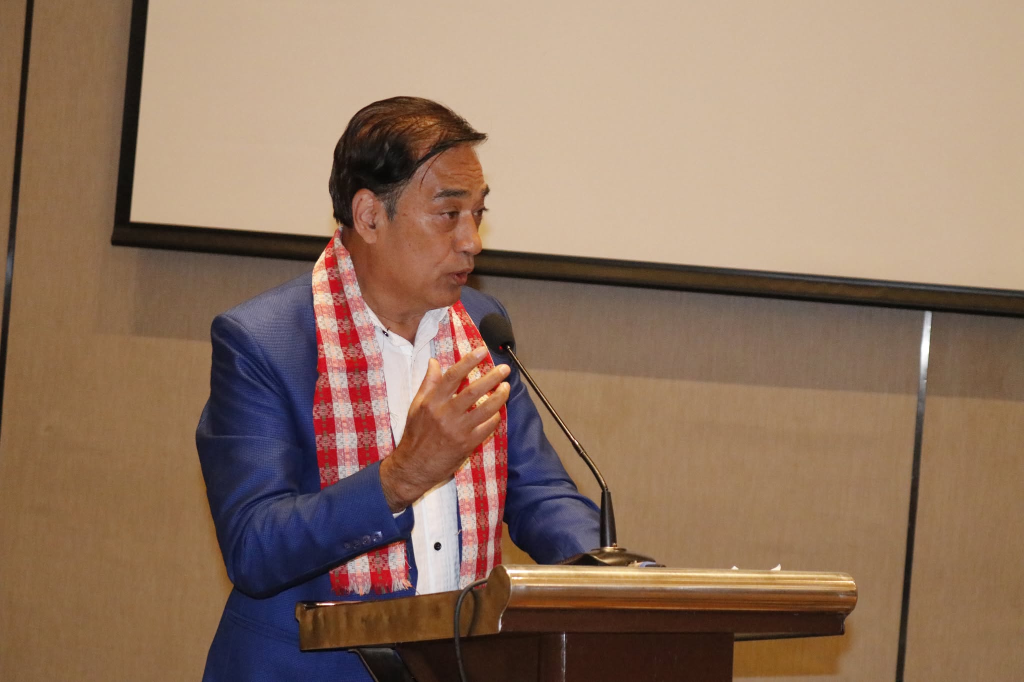 सम्भव र कार्यान्वयनयोग्य कार्यक्रमसहित घोषणापत्र ल्याउन दलहरुलाई मल्लको आग्रह