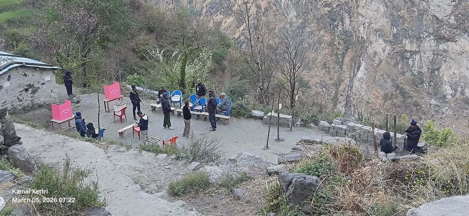 दार्चुलामा ‘नो भोट’ अभियान, दुधिला माविमा १० बजेसम्म शून्य मतदान